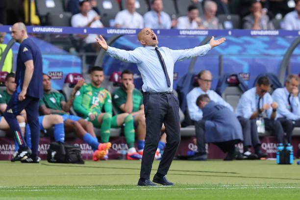 1719696343667009212.jpg 2159226433-612x612.jpg